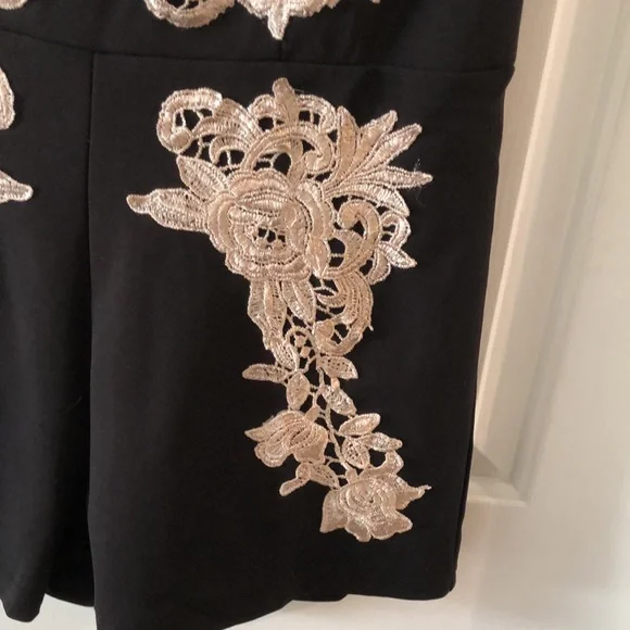 Gorgeous🥳 Charlotte Russe Romper - Picture 3 of 9